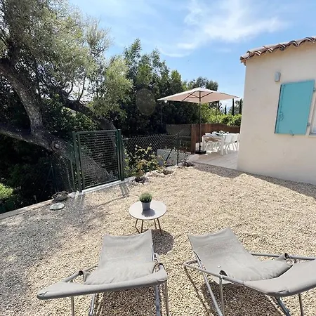 Villa Maisonnette Avec 2 Climatisee En Face De La De Gigaro La Croix-Valmer